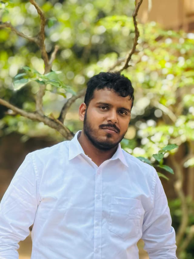 Saththiyaseelan Keyithan